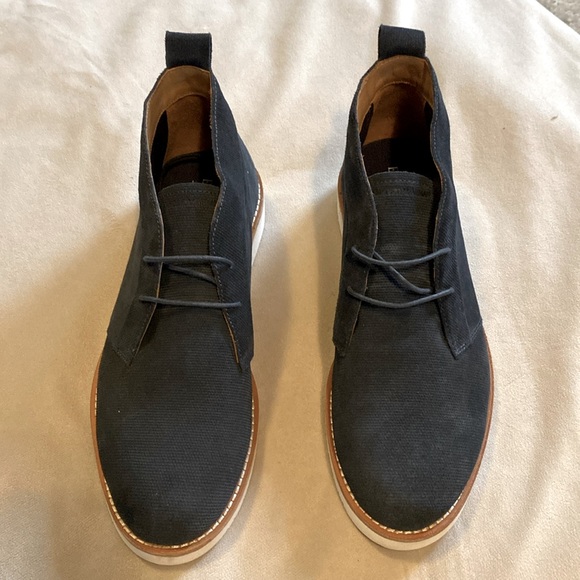 Emporio Armani | Shoes | Bn Emporio Armani Midankle Boot  display picture 3